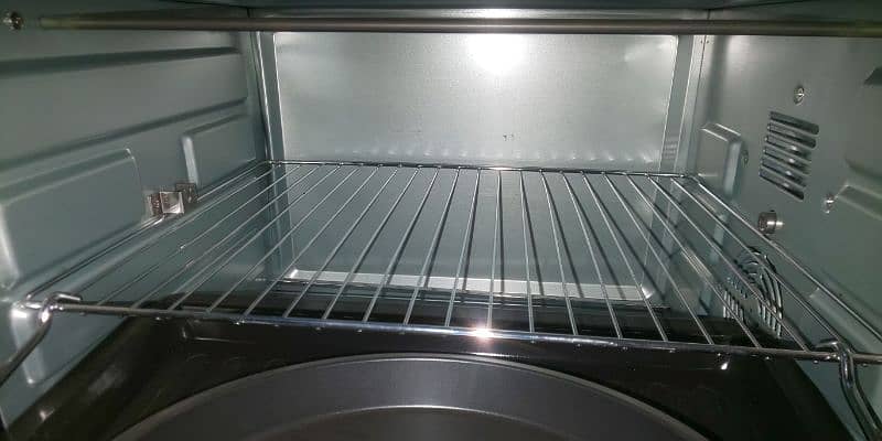 Toaster Oven Brand New 2
