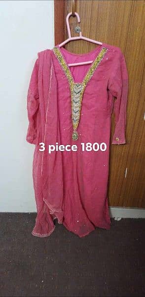 lawn and raw silk dresses on a urgent sell 17
