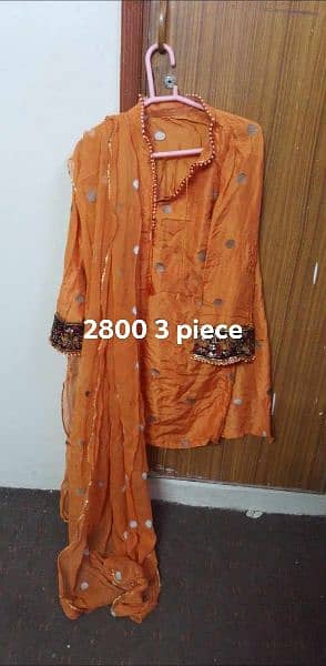 lawn and raw silk dresses on a urgent sell 19