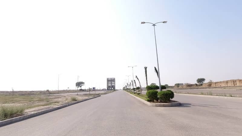 A Spacious Prime Location 2400 Square Feet Commercial Plot In Faisal Hills - Block A 6