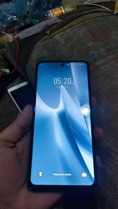 Infinix HoT 40 with lush Condition