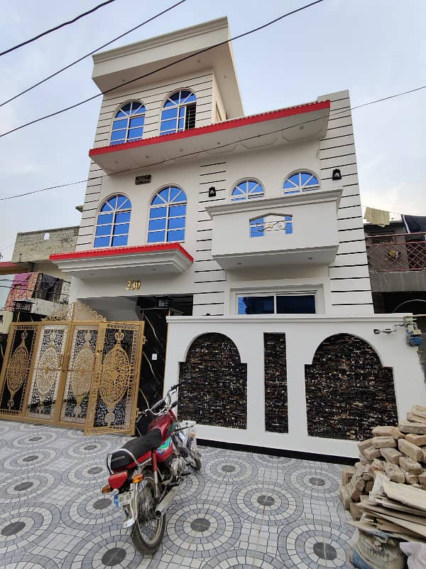 i-9-1 Beautiful Double Storey House For Sale Ideal Location Size 25x60 0