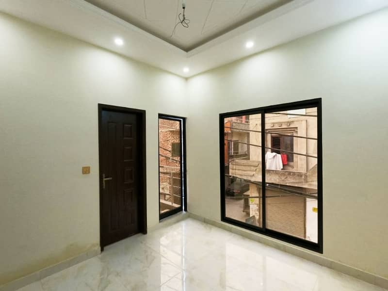 2.5 Marla House Is Available For Sale In Sheraz Town College Road Lahore 24