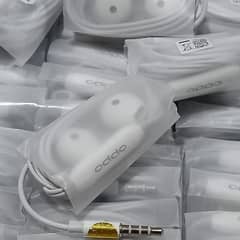 Bundle of oppo hands free