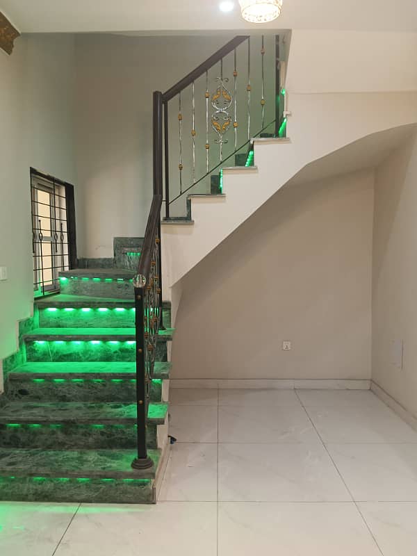 1 Kanal very beautiful hot location HOusE for rent available in shadab colony main ferozepur road Lahore 7