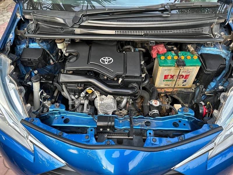 Toyota Vitz 2020 15