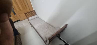 Backless Sofa/ Deewan in excellent condition