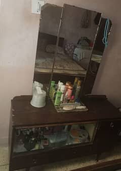 chiniot dressing table