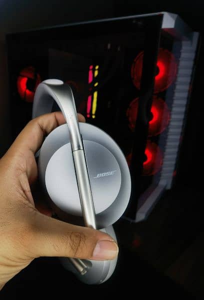 Bose NC700 Wireless Headphones 2