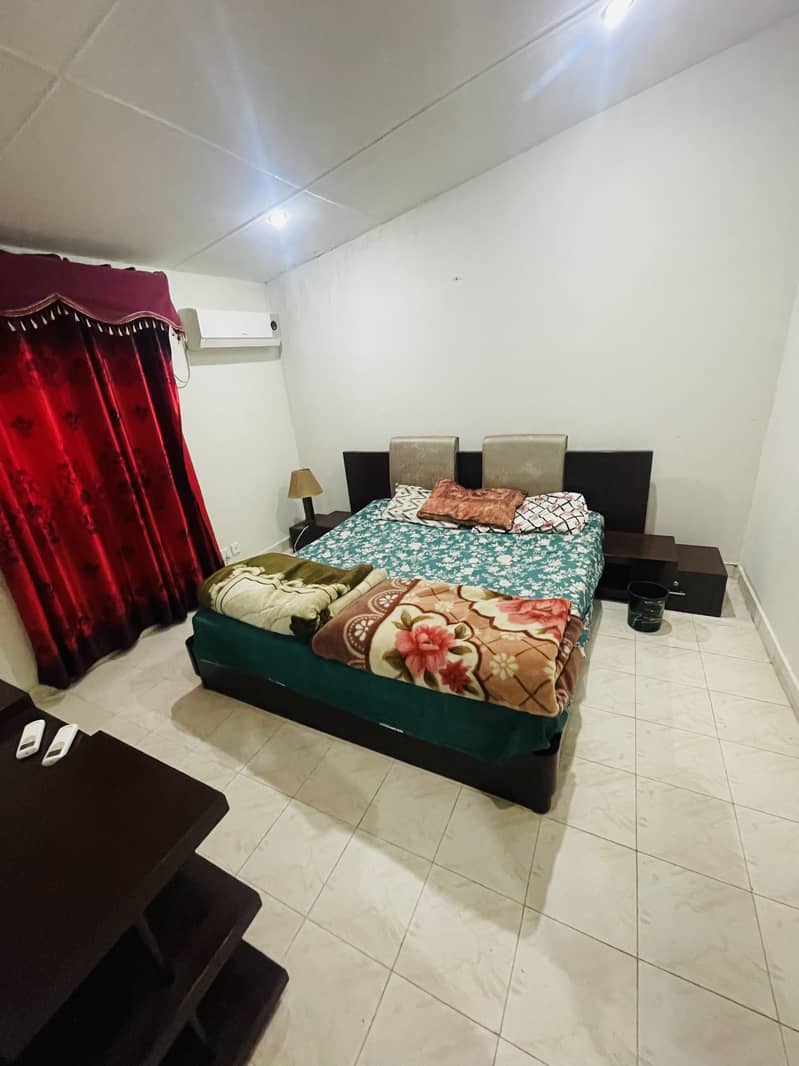 Awami villa 2 furnished available for rent 8