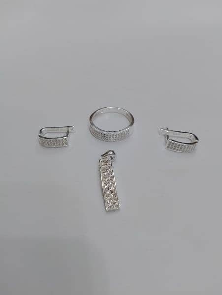 925 SILVER WOMEN AND MEN RINGS  AVAILABLE 9