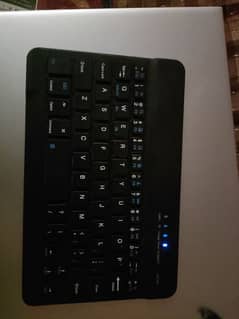 Bluetooth keyboard rechargeable