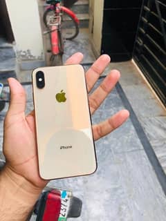 iphone xs pta aproved 64gb gold