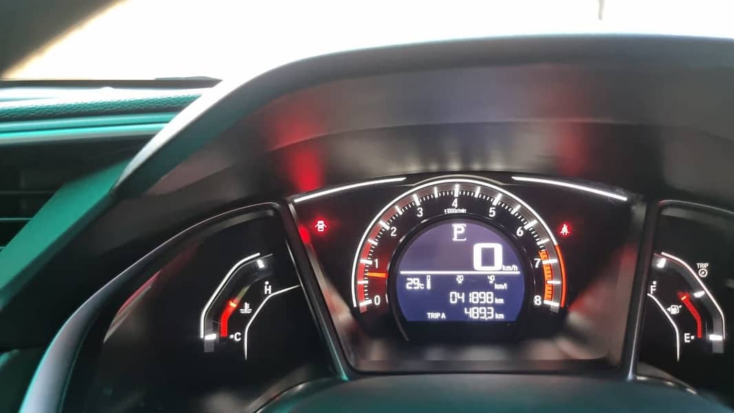 Honda Civic Oriel 1.8 i-VTEC CVT 2020 2