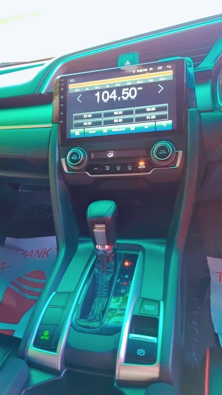 Honda Civic Oriel 1.8 i-VTEC CVT 2020 7