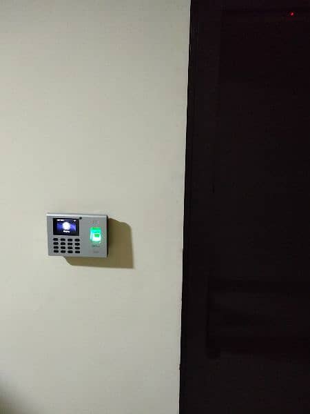 face detection biometric attendance machine with software & door lock 1