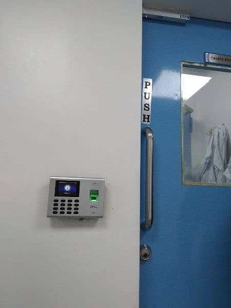 face detection biometric attendance machine with software & door lock 4