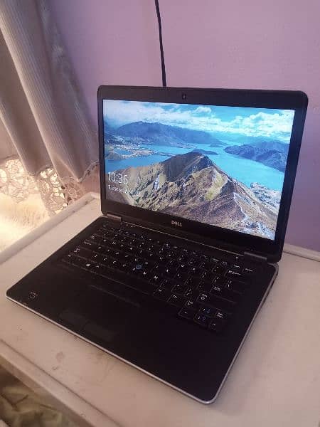 Laptop (Dell) Core i5 4th Generation 1