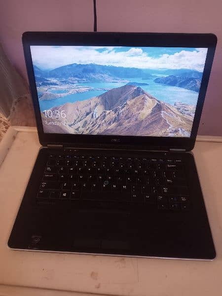Laptop (Dell) Core i5 4th Generation 2
