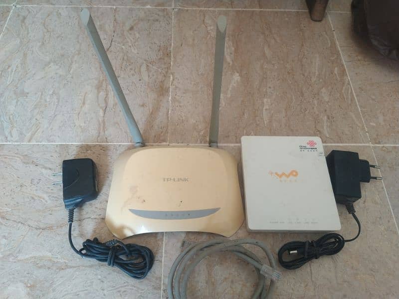 TP-LINK router with epon ONU device 0