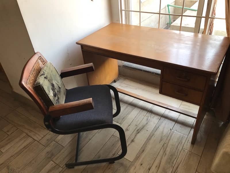 Table with Chair 0