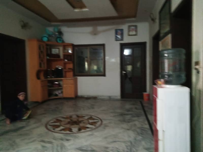 10 marla Lower protation available for rent pakArab housing society Lahore. 4