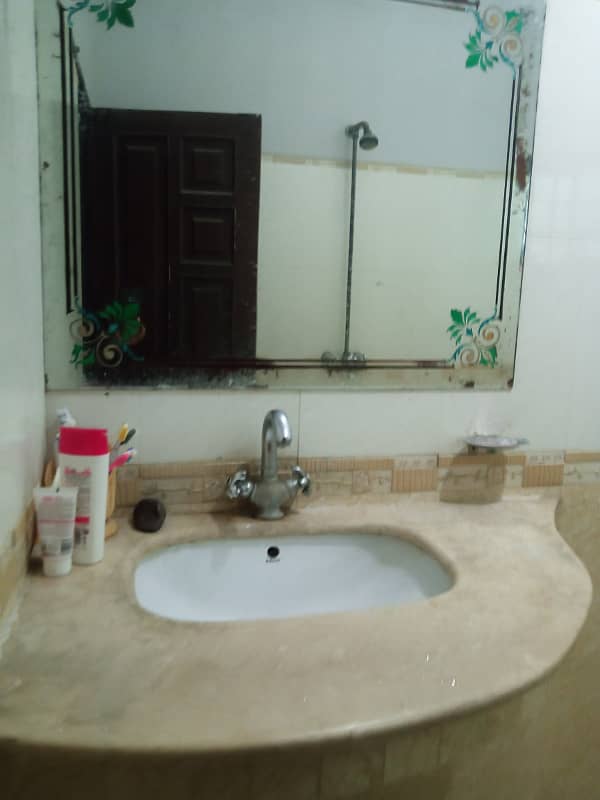 10 Marla Lower Portion Available For Rent In Pak Arab Housing Society Lahore 6