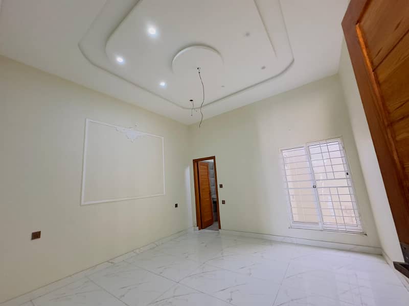 5 Marla beautiful luxury house for sale ghagra villas Multan 9
