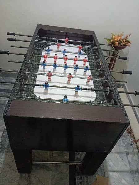 New Foosball with heavy weitght and very good wood quality 0
