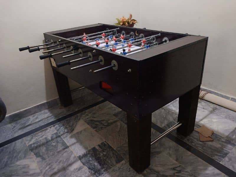 New Foosball with heavy weitght and very good wood quality 1