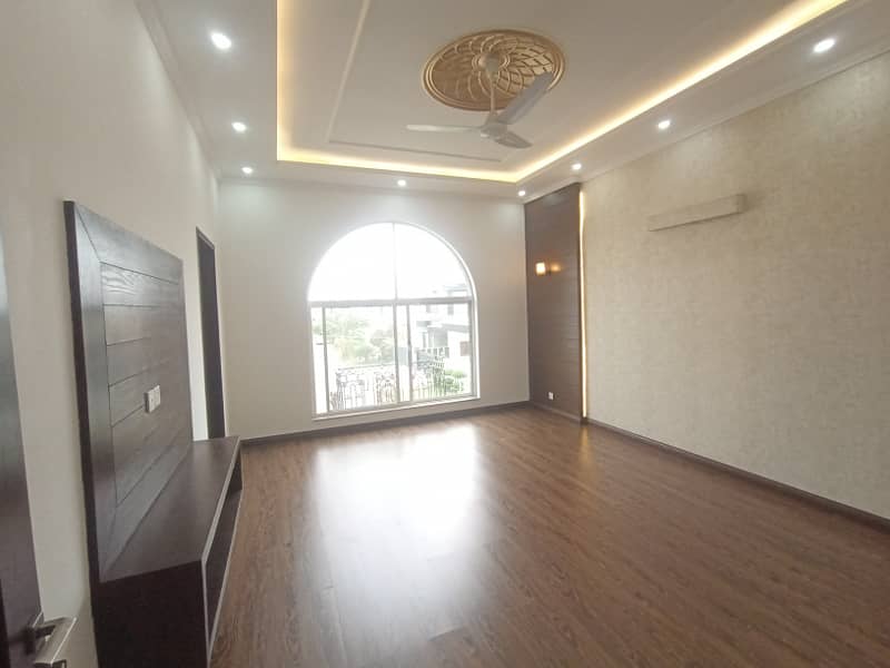 1 Kanal Upper Portion Available For Rent Hot Location With Gass 9