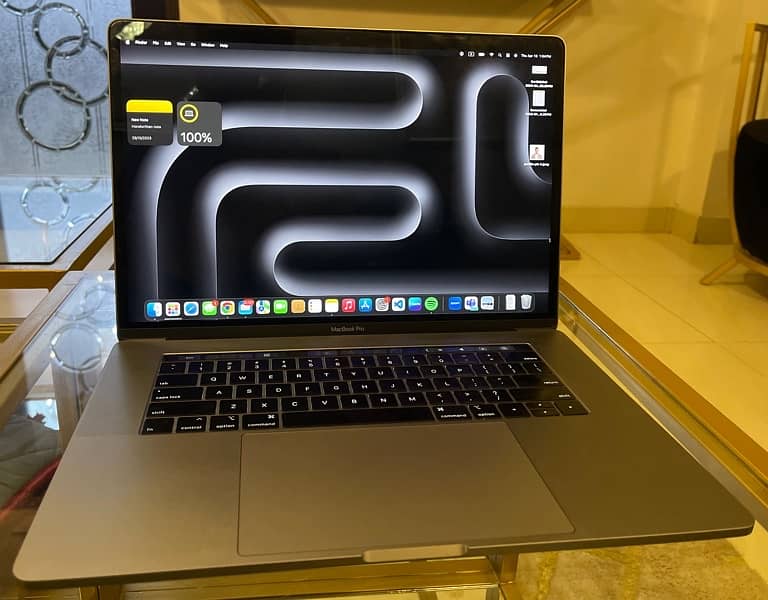 MacBook Pro 15’ Inch Touchbar 2