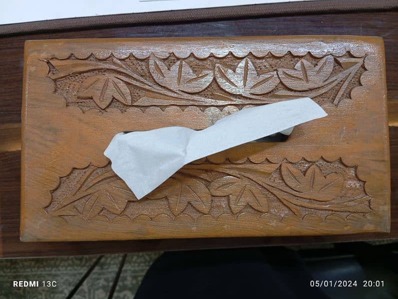 Wooden hand made tissue bos with kashmiri crafting 2