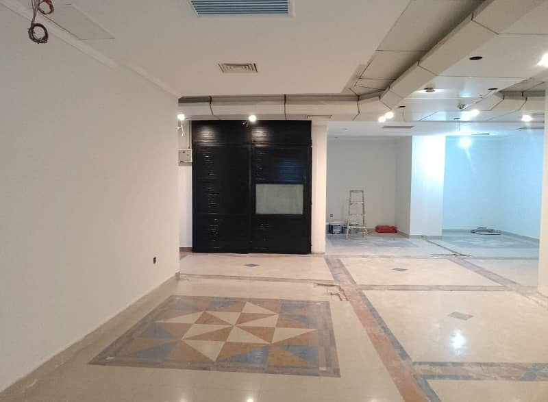 2500 square Feet Brand New Corporation Office For Rent At Main Boulevard gulberg 3 Lahore 5