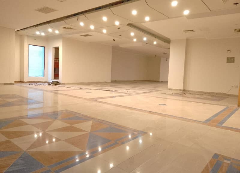 2500 square Feet Brand New Corporation Office For Rent At Main Boulevard gulberg 3 Lahore 13