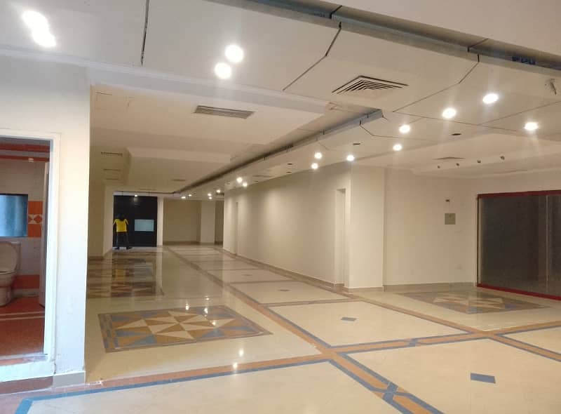 2500 square Feet Brand New Corporation Office For Rent At Main Boulevard gulberg 3 Lahore 17