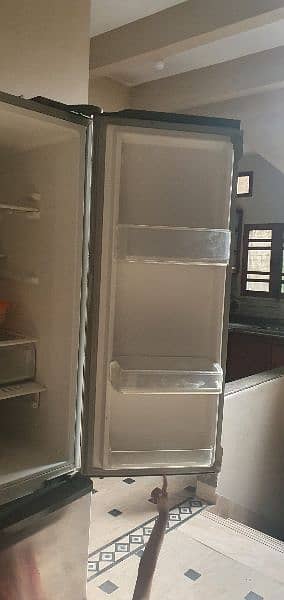 Kenwood double door refrigerator 5