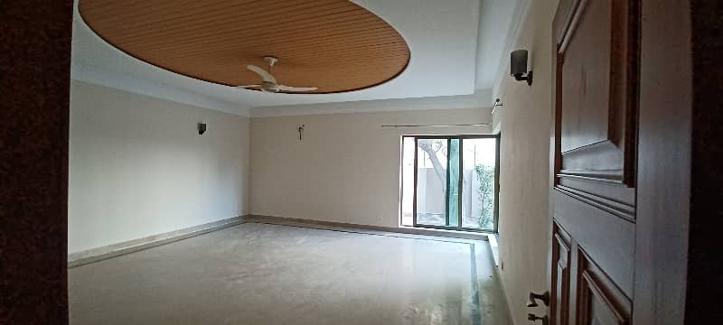 2 Kanal Fully Renovated Bungalow For Rent In Phase 2, DHA Lahore. 5