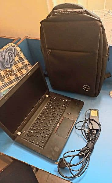 Lenovo e450 laptop with bag 5