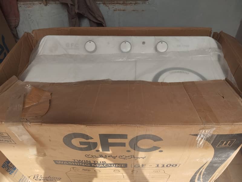 GFC washer dryer good condition one time use 2 month check warranty 0