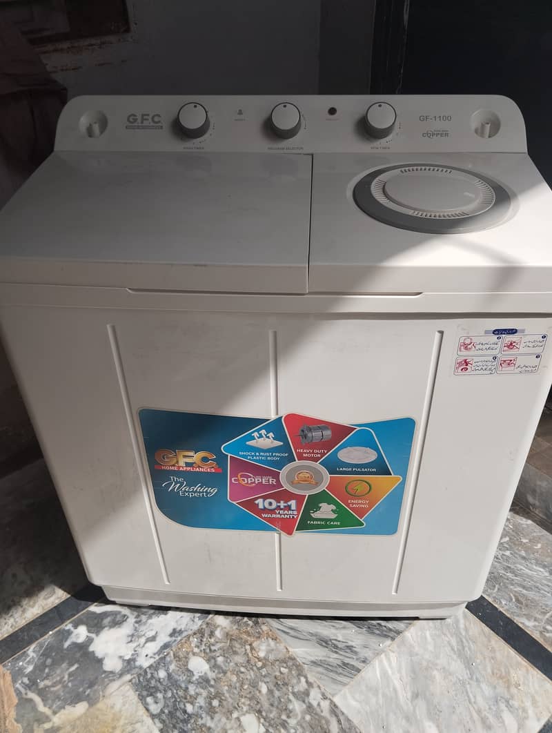 GFC washer dryer good condition one time use 2 month check warranty 3