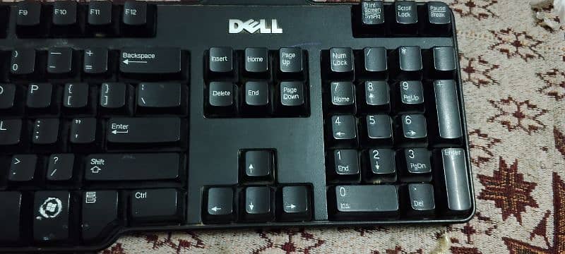 "Elevate Your Typing: Dell Keyboard" 2