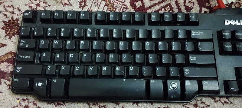 "Elevate Your Typing: Dell Keyboard" 3