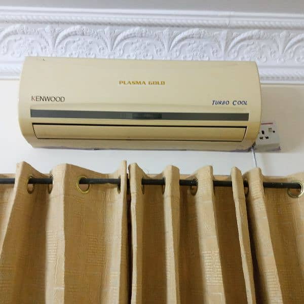 Kenwood.  ac.   in.  good.  condition 1