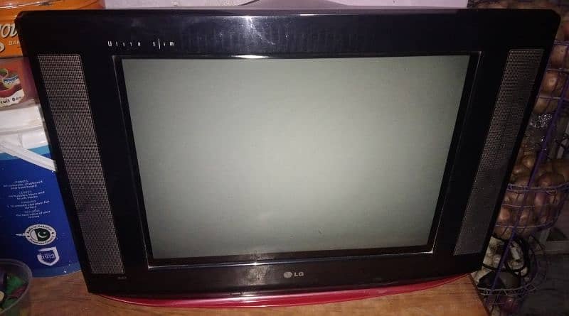 Slim 21 inch Tv for sale 2