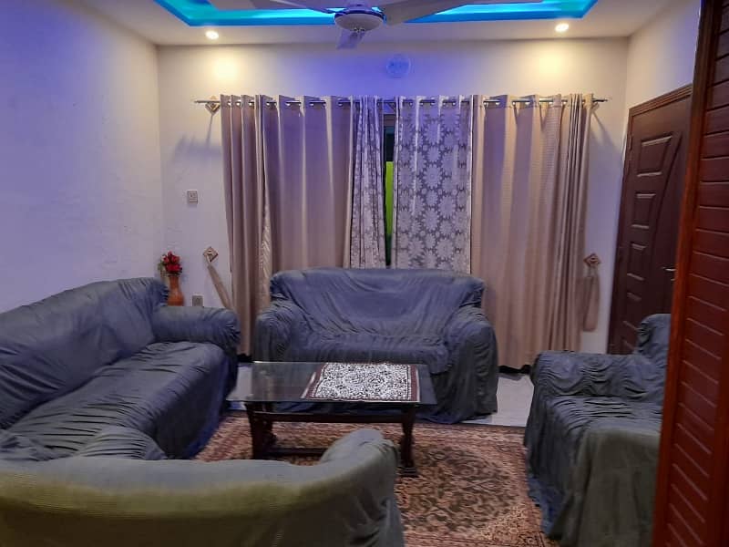 FURNISHED ROOM IS AVAILABLE FOR RENT 0