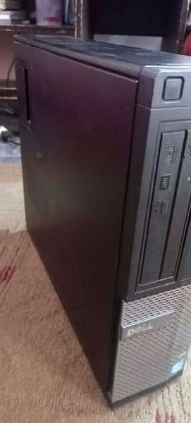 Dell Optiplex 3010 with LED keyboard mouse and table 2