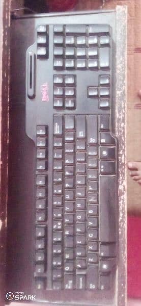 Dell Optiplex 3010 with LED keyboard mouse and table 4