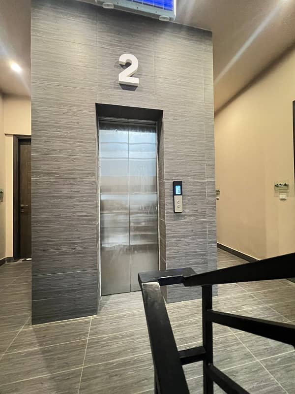 BRAND NEW OFFICE WITH LIFT FOR SALE 19