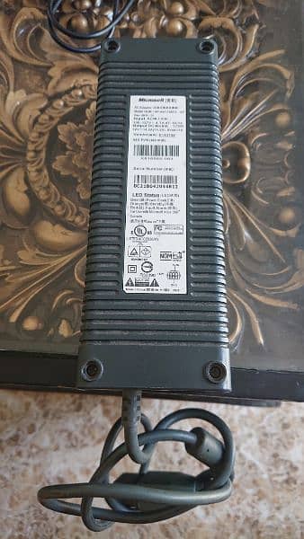 ONLY BOX OPEN XBOX 360 (FAT) CONSOLE Best For Gaming 3